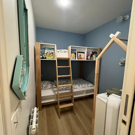 Le Carlton Front De Apartman